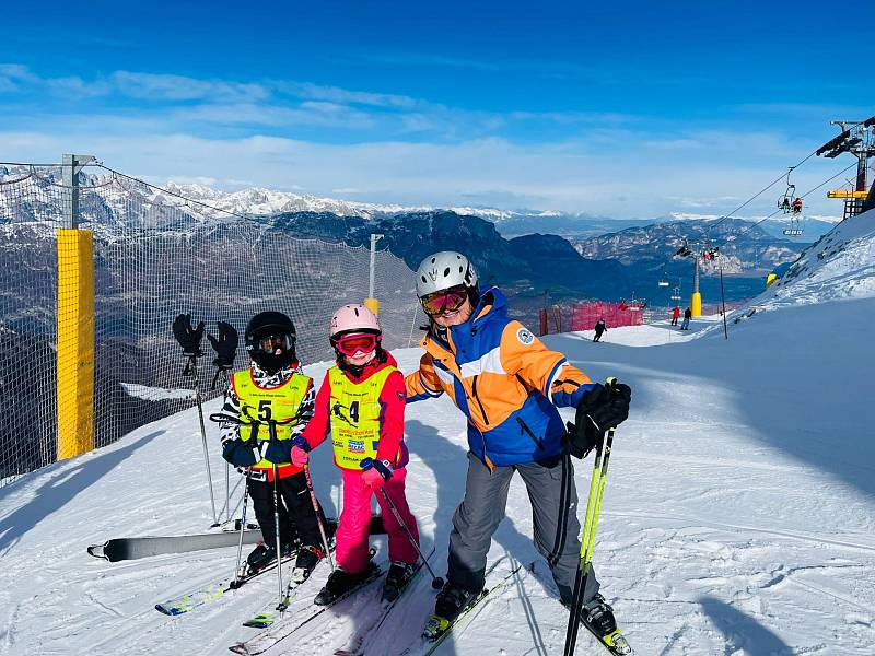 Lyžařský oddíl AŠ Mladá Boleslav na tréninku v Monte Bondone v italských Dolomitech.