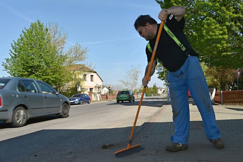 Kolomutští vyčistili obec.