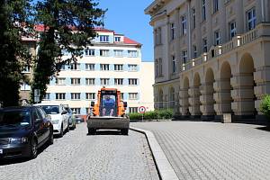 Místo před budovou Okresního soudu v Mladé Boleslavi obsadí o víkendu filmaři.