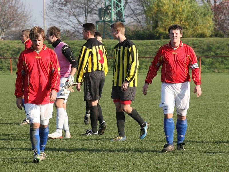 Okresní přebor: SK Bezno/Sovinky - FK Dobrovice B