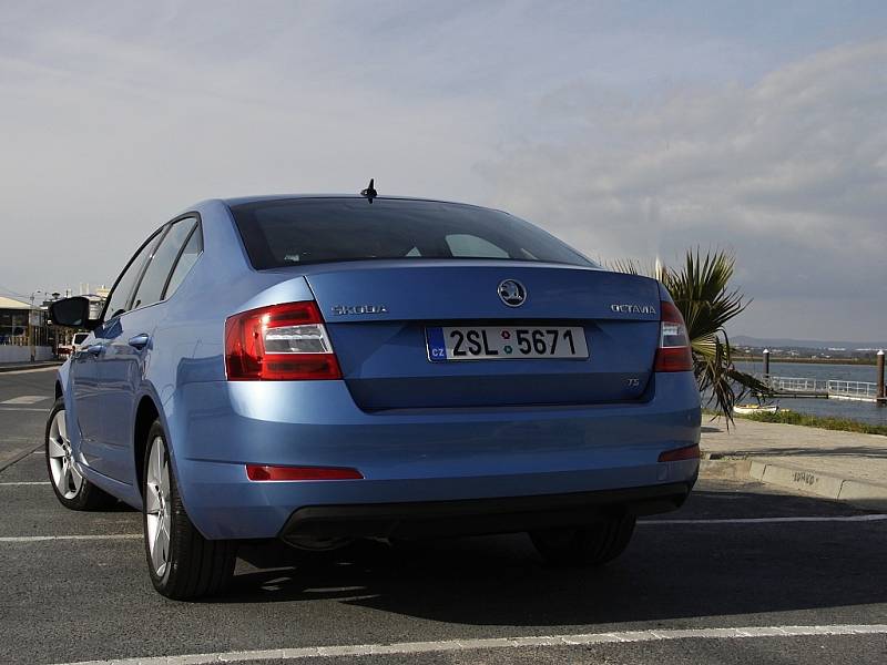 Škoda Octavia III zkušební jízdy Faro, Portugalsko