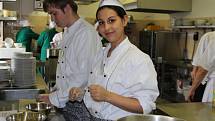 Soutěž kuchařů-číšníků na škole v Horkách