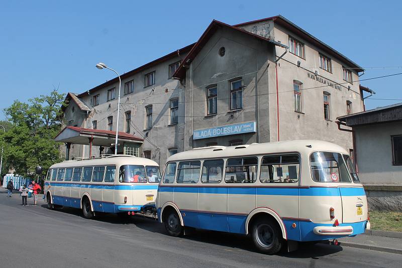 Boleslav byla plná mašinek.