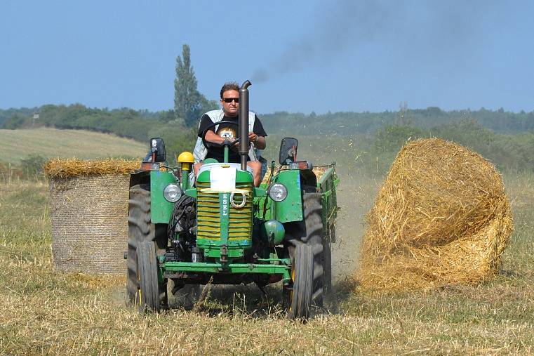 V Košíku u Mladé Boleslavi se konala traktoriáda a sraz historických traktorů.