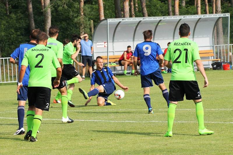 MOL cup, 1. kolo: Ostrá - Zápy