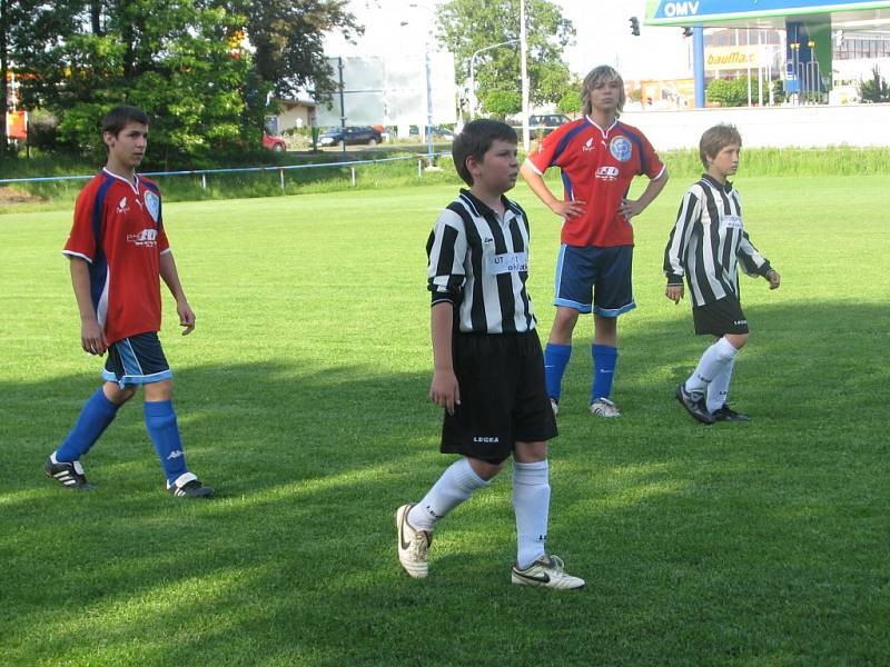 1. zápas finále žákovského Šampion cupu: SKP Mladá Boleslav - Jizeran Doubrava