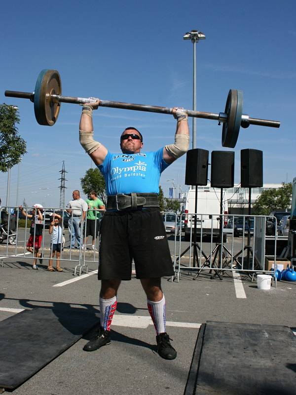 Mistrovství ČR Strongman představilo nadlidské výkony.