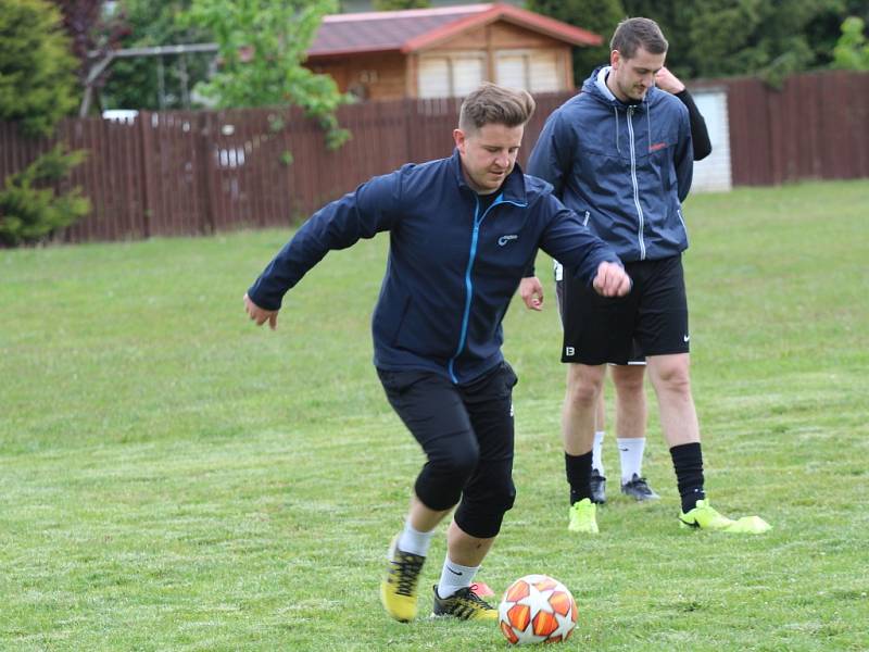 Trénink fotbalistů FC Sporting Mladá Boleslav na Bradleci