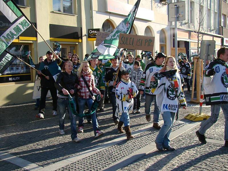 Vedení extraligy leží boleslavským fandům pořádně v žaludku. Demonstrovali.