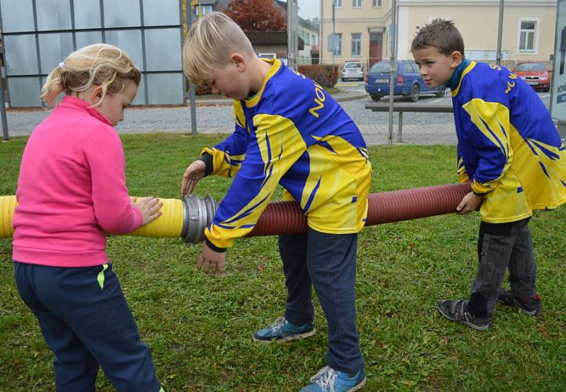 V Kosmonosech změřili své síly mladí hasiči.