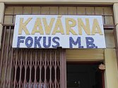 Sdružení Fokus MB otevřel zrekonstruovanou kavárnu v Psychiatrické nemocnici v Kosmonosech