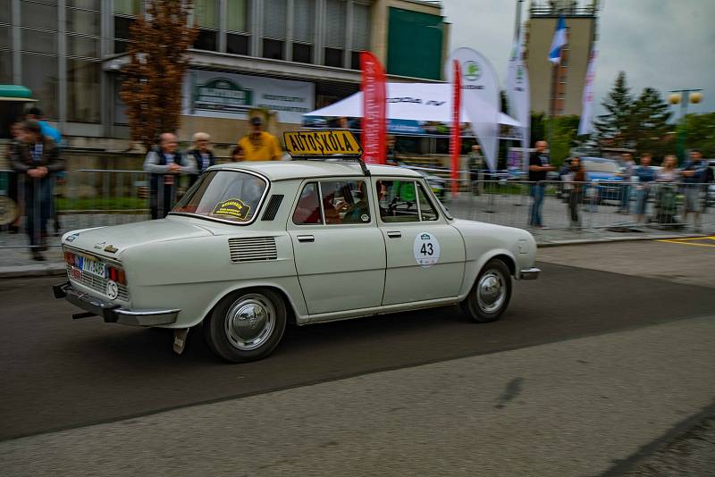 Ze závodu Oldtimer Bohemia Rally 2022