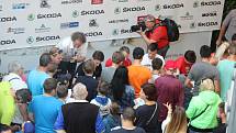 V pátek v podvečer se uskutečnila v obchodním centu Bondy autogramiáda předních jezdců čtyřiačtyřicátého ročníku Rally Bohemia.