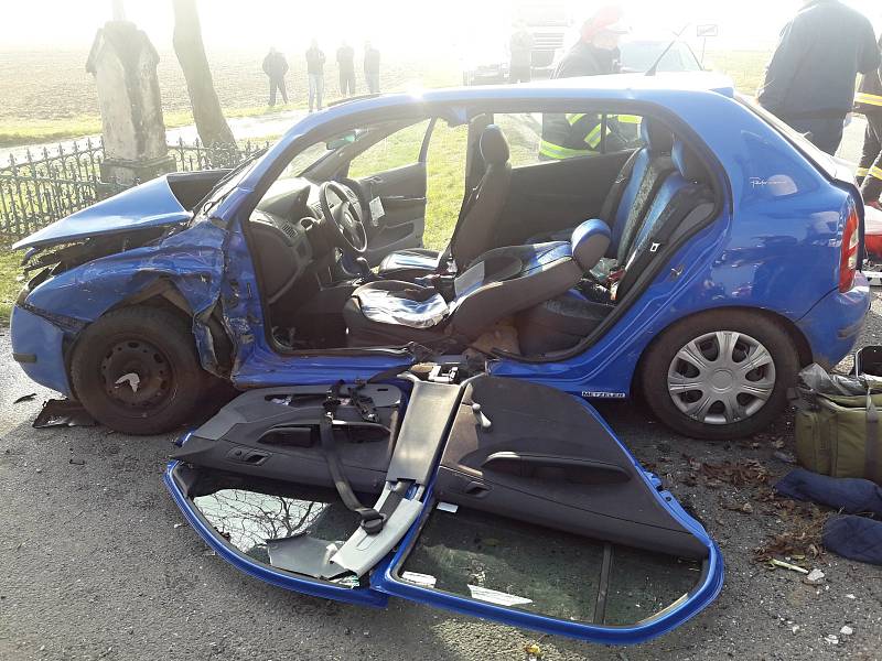 Dopravní nehoda na silnici I/38 u Smilovic.