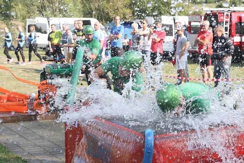 Sobota 15. září patřila Borovicích u Mnichova Hradiště soutěži v požárním útoku.