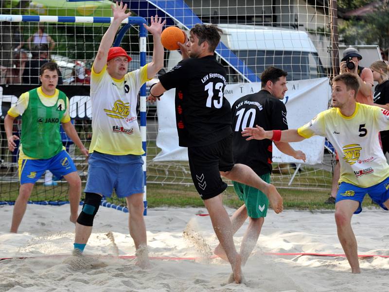 Turnaj v plážové házené  Schmolz + Bickenbach Bělá Cup 2012
