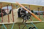 Na mladoboleslavském letišti byla v neděli slavnostně pokřtěna replika francouzského letadla z roku 1913 Caudron G3. Nadační fond letadla Metoda Vlacha stavěl tento stroj osm let a poprvé zde do oblak vzlétl na konci září.