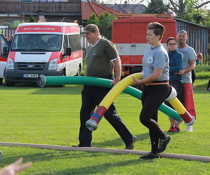 Pohár Klenice 2015 na fotbalovém hřišti v Židněvsi