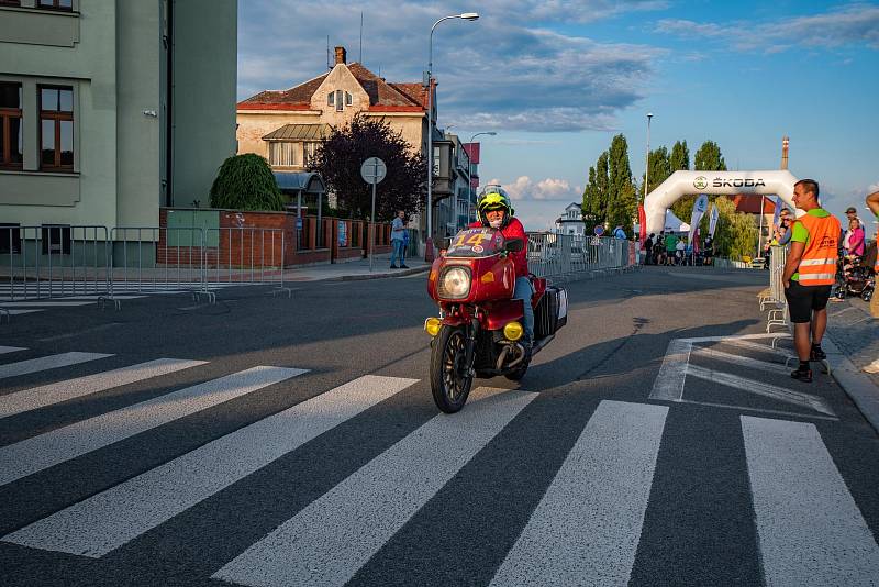 Oldtimer Bohemia Rally 2021 lákala fanoušky motorsportu