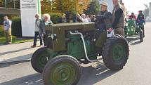 Součástí Svatováclavské jízdy se v Mladé Boleslavi stala i výstava traktorů Svoboda.