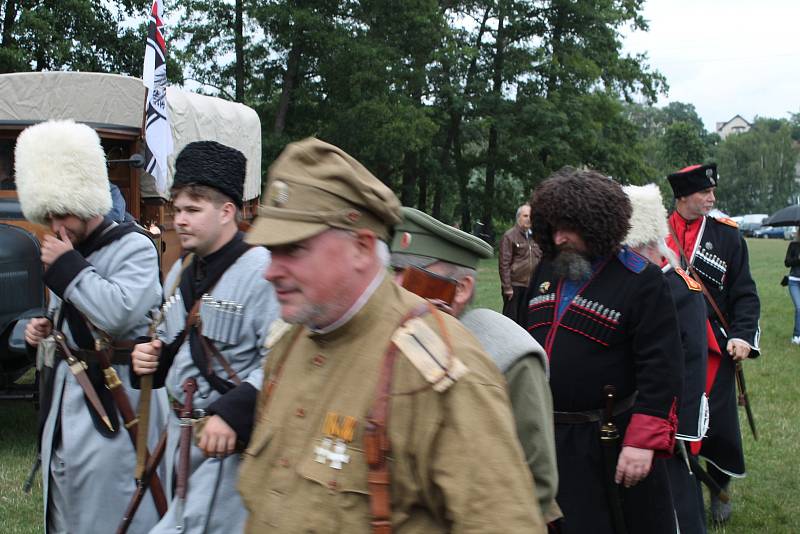 Střelba a výbuchy zněly v sobotu odpoledne 23. června z Krásné louky v Mladé Boleslavi.