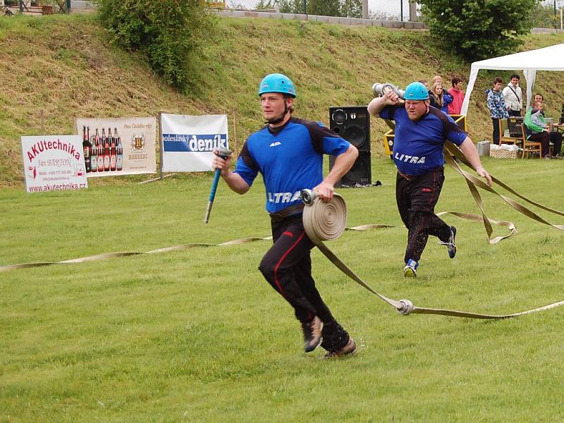 Pokračování hasičského sportu v Petkovech.