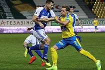 Teplice (ve žlutém) doma prohrály s Mladou Boleslaví zaslouženě 0:2.