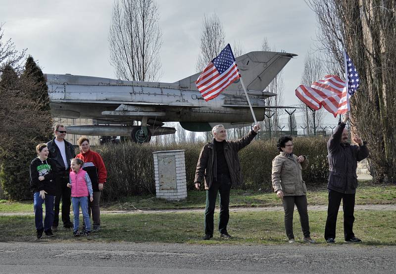 Českem znovu projížděl americký vojenský konvoj.