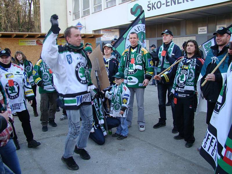 Vedení extraligy leží boleslavským fandům pořádně v žaludku. Demonstrovali.