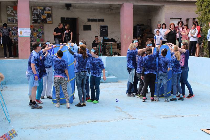 Své osmdesáté narozeniny letos slaví Střední, základní a mateřská škola, dětský domov a speciálně pedagogické centrum Mladá Boleslav.