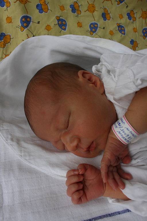Zuzanka Švermová (15. 11.). Tak se jmenuje prvorozené miminko Jany a Roberta z Maníkovic.
