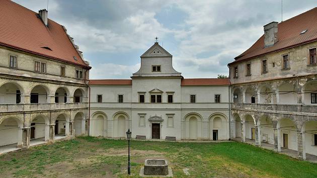 Muzeum Podbezdězí na zámku v Bělé pod Bezdězem