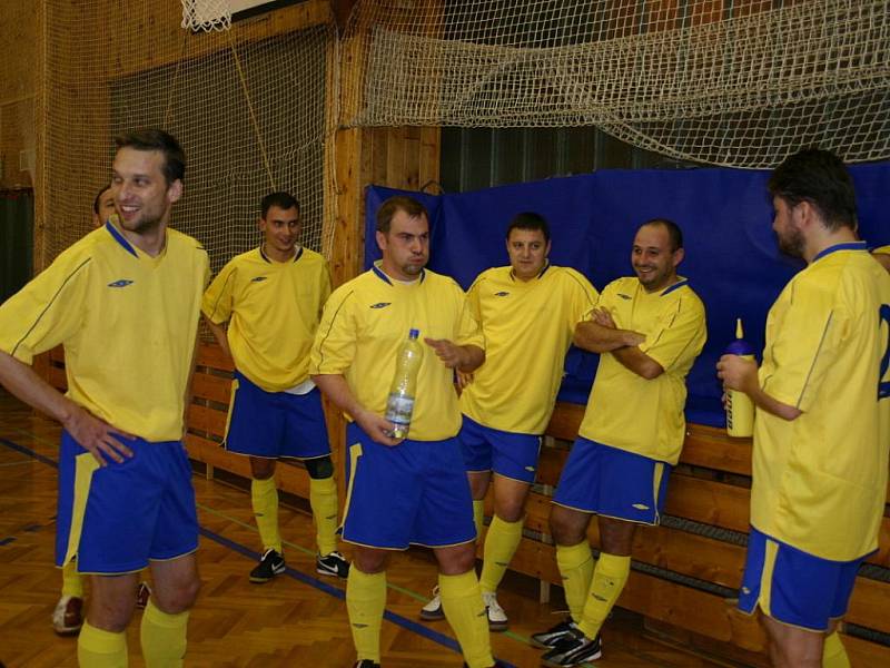 4. kolo okresní futsalové ligy: Nakaši - Doubrava