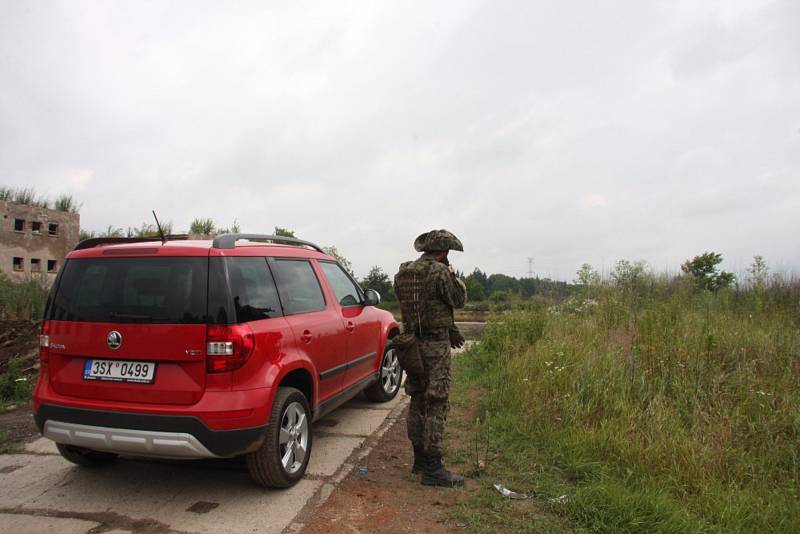 Bývalý prasečák Hájek je často využíván vášnivými hráči airsoftu. Sdružují se pod názvem VIPER Milovice.