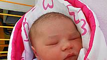 Barborka Knesplová se narodila 10. září, vážila 4,08 kg a měřila 51 cm. Maminka Petra a tatínek Luboš si ji odvezou domů do Luštěnic, kde už se na ni těší bráška Luboš. 