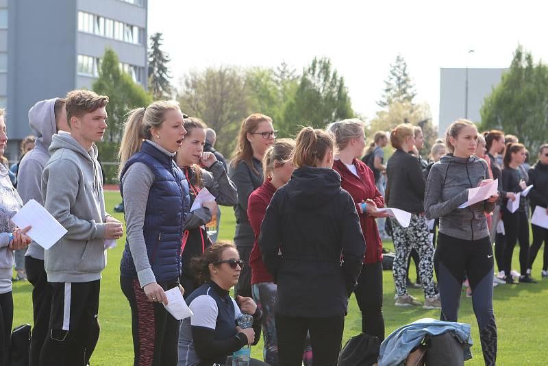 Studenti ze středních mladoboleslavských škol pomáhali handicapovanému Jirkovi