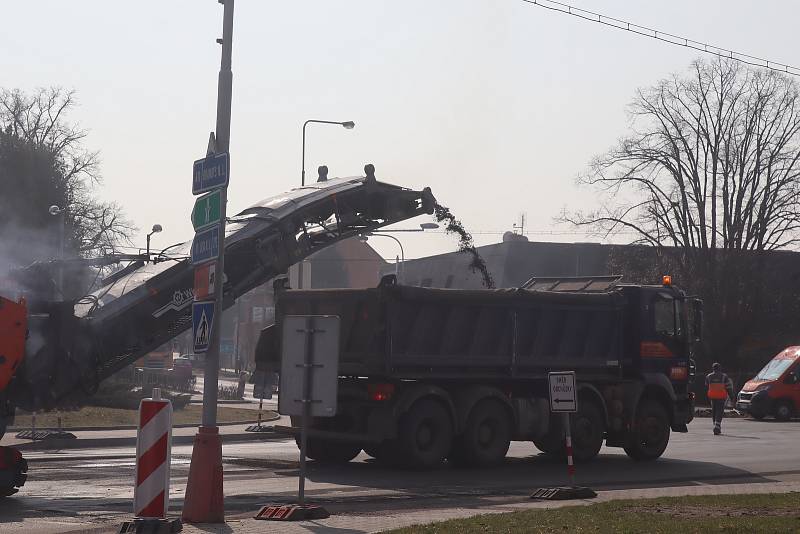 V Benátkách se můžete trochu zdržet, staví se tam kruhový objezd.