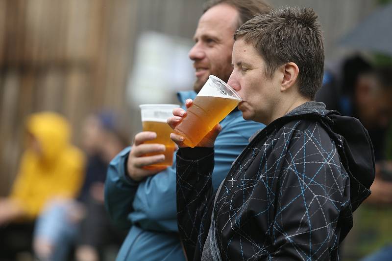 Festival Isarafest 2020 na letní scéně Michalovické Putny.