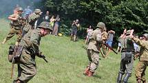 SPVH Sever 2013 připravil pro obyvatele Žerčic bojovou ukázku.