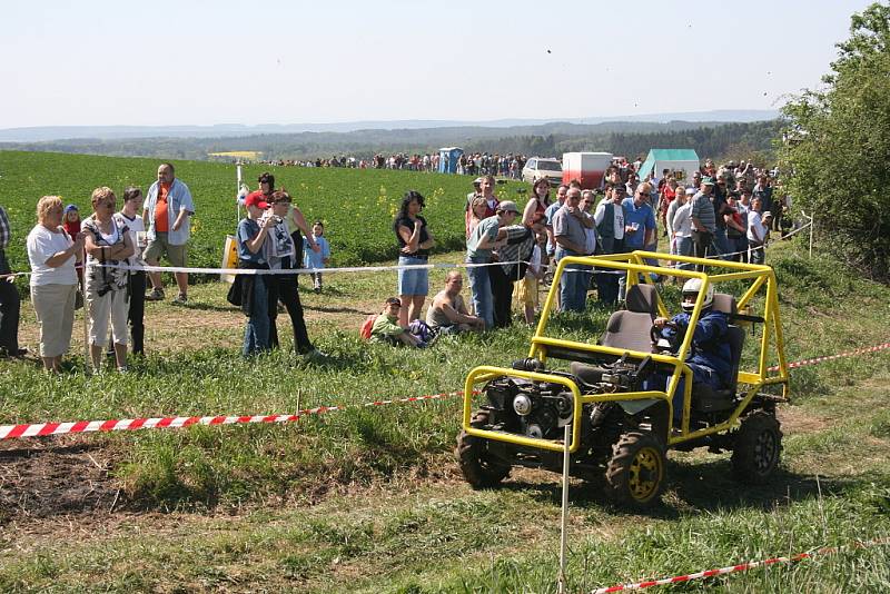 3. ročník závodů traktorů do vrchu.