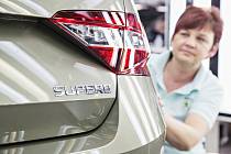 Škoda Superb slaví jubileum, z linky sjelo 500 tisíc vozů modelu.