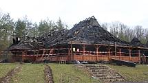 Spáleniště motorestu 4 kameny u Brandýsa nad Labem.