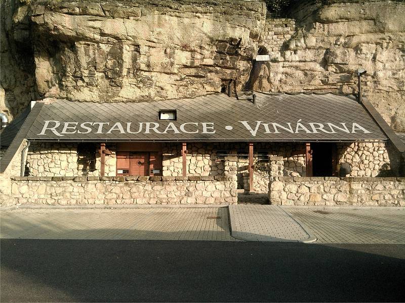 Restaurace Graal ve Skále v Mladé Boleslavi.