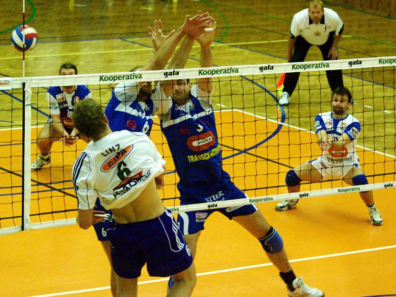 Kooperativa extraliga mužů: Volleybal.cz Kladno - VK Karbo Benátky nad Jizerou