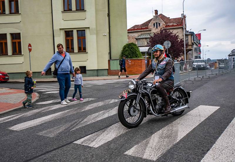 Ze závodu Oldtimer Bohemia Rally 2022