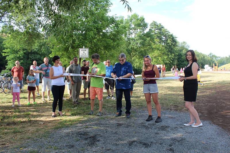 Sportovně rekreační areál na Urbanovce v Benátkách nad Jizerou byl slavnostně uveden do provozu. 