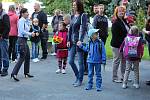 Tisíce dětí na Boleslavsku v pondělí poprvé zasedly ve školních lavicích.