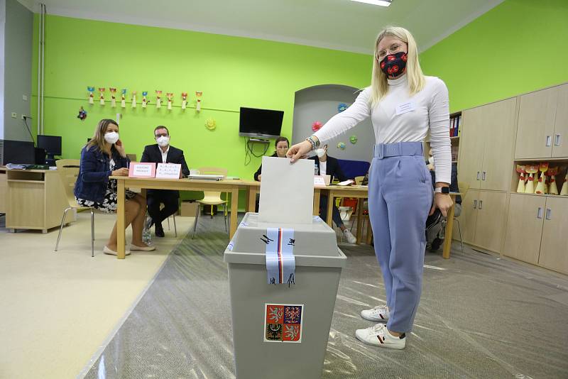 Volební okrsek číslo 1 v Mnichově Hradišti