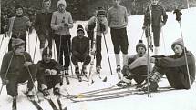 1973 - lyžařský výcvik v Zubří. Výcvik lyžování pořádala škola pravidelně, třeba v roce 1955 byly cílem lyžařského zájezdu Krkonoše, ve školním roce 1959/1960 uvádí kronika jako zajímavost konání výcviku v Lužických horách.