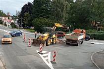 Oprava okružní křižovatky ulic Nádražní a Pražská v Mladé Boleslavi.